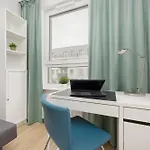 Comfy Two-bedroom Near Chopin Airport Warsaw's Ursynow By Renters Διαμέρισμα Βαρσοβία