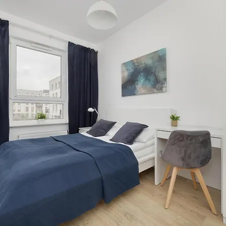 Comfy Two-bedroom Near Chopin Airport Warsaw's Ursynów By Renters Apartamento Varsovia