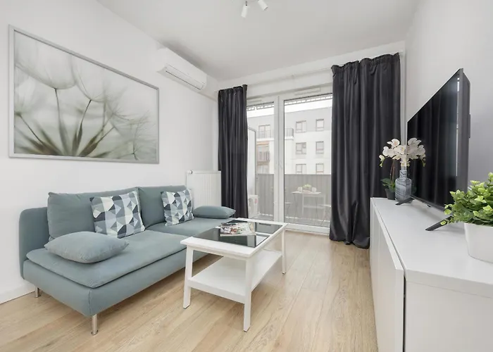 Apartamento Comfy Two-bedroom Near Chopin Airport Warsaw's Ursynów By Renters *